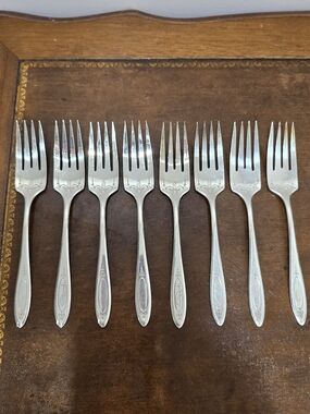 Vintage Community Plate MILADY Silverplated Dinner Salad Forks Set of 8 Art Deco